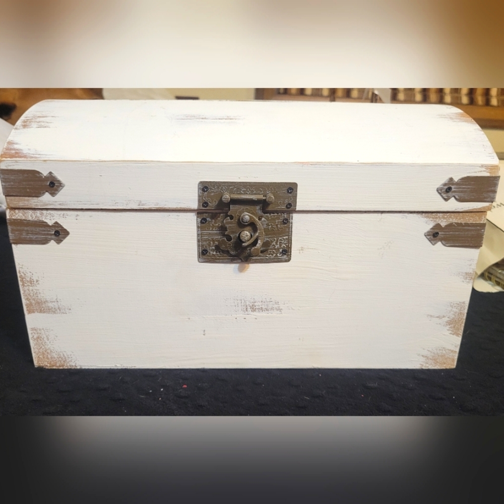 RUSTIC Envelope Memorial Box -White